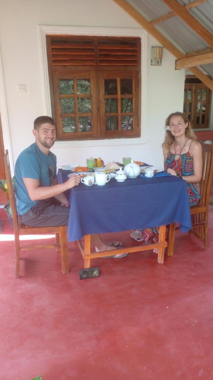 Jungle Eco Lodge & Safari Σιγκιρίγια Εξωτερικό φωτογραφία